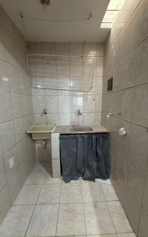 Apartamento para alugar com 50m², 2 quartos e sem vaga Apartamento para alugar com 50m², 2 quartos e sem vagaSala e cozinha