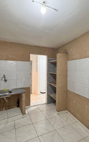 Casa para alugar com 70m², 2 quartos e sem vaga Casa para alugar com 70m², 2 quartos e sem vagaCozinha e Área de Serviço