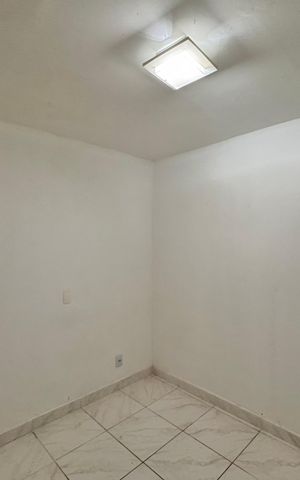 Casa para alugar com 70m², 2 quartos e sem vaga Casa para alugar com 70m², 2 quartos e sem vagaQuarto 1