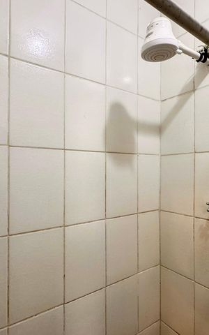Studio à venda com 23m², 1 quarto e sem vaga Studio à venda com 23m², 1 quarto e sem vagaBanheiro