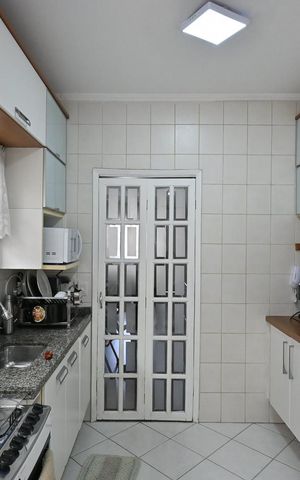 Casa de condomínio à venda com 156m², 3 quartos e 2 vagasCozinha