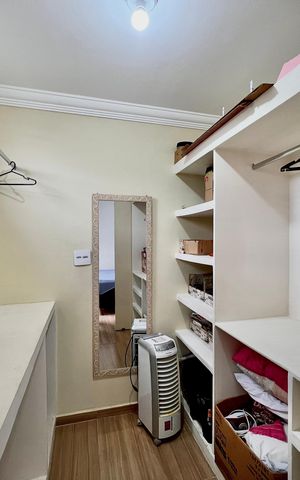 Casa para alugar com 148m², 3 quartos e 2 vagas Casa para alugar com 148m², 3 quartos e 2 vagasCloset - Quarto 1