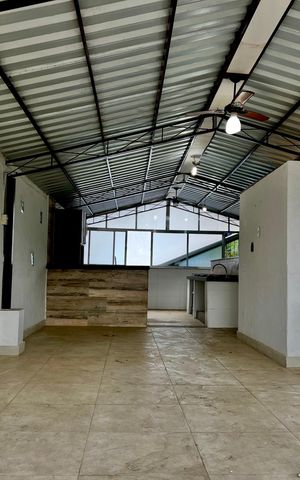 Casa para alugar com 148m², 3 quartos e 2 vagas Casa para alugar com 148m², 3 quartos e 2 vagasTerraço / Área Gourmet