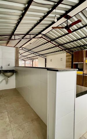 Casa para alugar com 148m², 3 quartos e 2 vagas Casa para alugar com 148m², 3 quartos e 2 vagasTerraço/ Área de Serviço