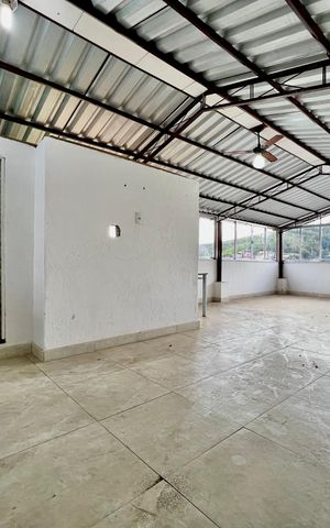 Casa para alugar com 148m², 3 quartos e 2 vagas Casa para alugar com 148m², 3 quartos e 2 vagasTerraço