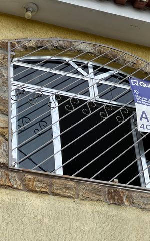 Casa para alugar com 148m², 3 quartos e 2 vagas Casa para alugar com 148m², 3 quartos e 2 vagasFachada / Placa