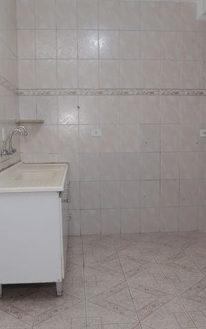 Casa para alugar com 70m², 2 quartos e sem vaga Casa para alugar com 70m², 2 quartos e sem vagaCozinha