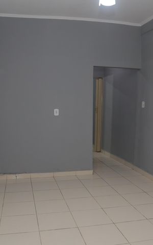 Casa para alugar com 70m², 2 quartos e sem vaga Casa para alugar com 70m², 2 quartos e sem vagaSala