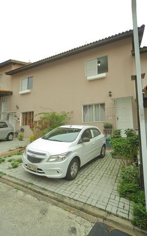 Casa de condomínio à venda com 90m², 2 quartos e 2 vagasGaragem (2 vagas) 