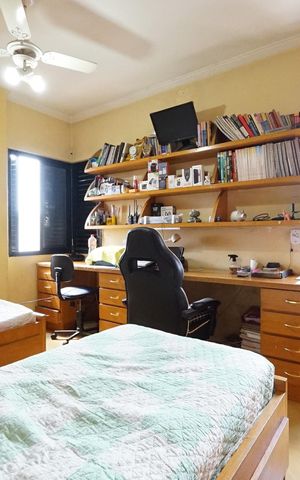 Apartamento à venda com 140m², 4 quartos e 2 vagasQuarto 1