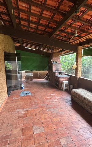 Casa à venda com 150m², 2 quartos e 7 vagasChurrasqueira