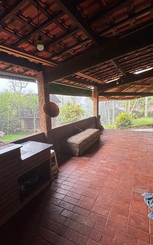 Casa à venda com 150m², 2 quartos e 7 vagasChurrasqueira 