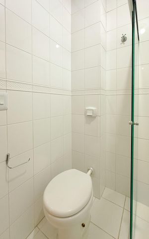 Apartamento para alugar com 60m², 1 quarto e sem vagaBanheiro