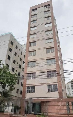 Apartamento para alugar com 100m², 3 quartos e 2 vagasFachada
