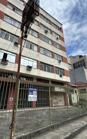 Apartamento para alugar com 95m², 3 quartos e 1 vagaFachada + placa