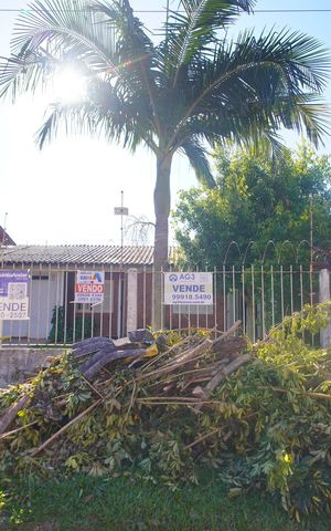 Casa para alugar com 180m², 2 quartos e 2 vagasFachada