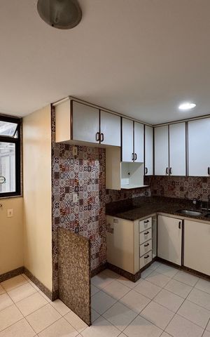 Apartamento para alugar com 83m², 2 quartos e 1 vaga Apartamento para alugar com 83m², 2 quartos e 1 vagaCozinha e Área de Serviço