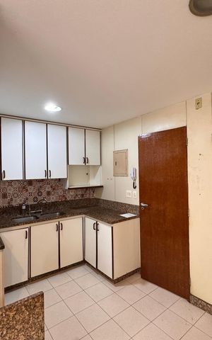 Apartamento para alugar com 83m², 2 quartos e 1 vaga Apartamento para alugar com 83m², 2 quartos e 1 vagaCozinha e Área de Serviço