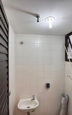 Apartamento para alugar com 83m², 2 quartos e 1 vaga Apartamento para alugar com 83m², 2 quartos e 1 vagaCozinha e Área de Serviço