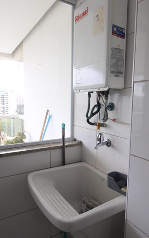 Apartamento à venda com 75m², 3 quartos e 1 vagaÁrea de serviço
