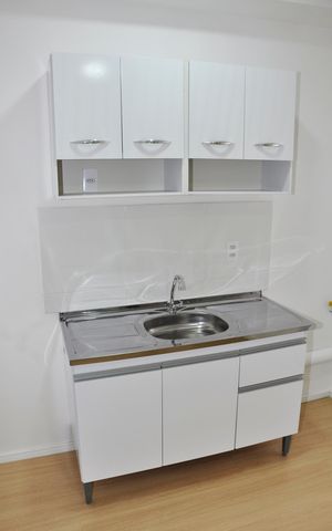 Apartamento para alugar com 29m², 2 quartos e sem vaga Apartamento para alugar com 29m², 2 quartos e sem vagaDetalhe - Sala e Cozinha