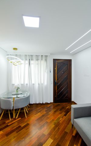 Apartamento para alugar com 52m², 2 quartos e 1 vagaSala 