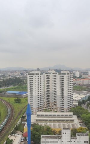 Apartamento à venda com 69m², 2 quartos e 1 vaga Apartamento à venda com 69m², 2 quartos e 1 vagaVista da Cozinha e Área de Serviço