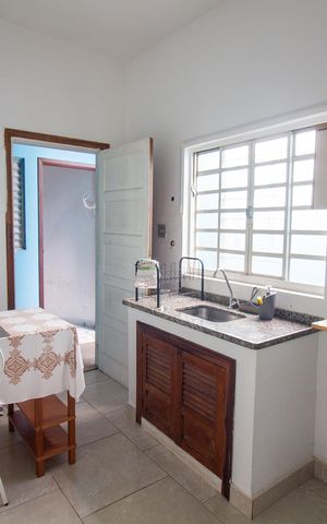 Casa à venda com 288m², 4 quartos e 3 vagas Casa à venda com 288m², 4 quartos e 3 vagasCozinha 2