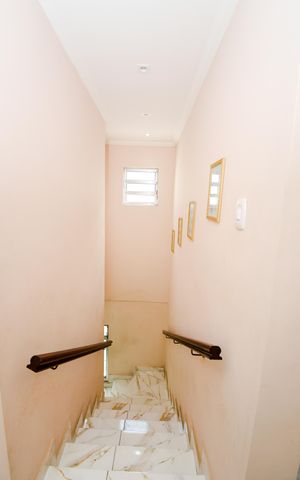 Casa para alugar com 125m², 4 quartos e 2 vagasCorredor Superior