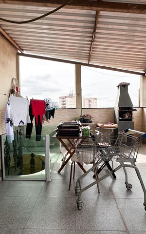 Casa à venda com 371m², 3 quartos e 2 vagas Casa à venda com 371m², 3 quartos e 2 vagasSacada da Suíte e área de Serviço