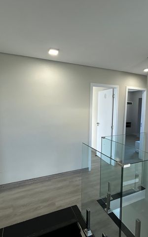 Casa de condomínio à venda com 139m², 3 quartos e 2 vagas