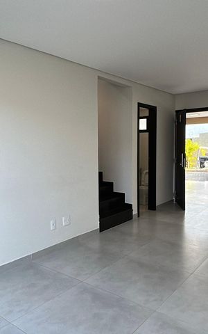 Casa de condomínio à venda com 139m², 3 quartos e 2 vagas