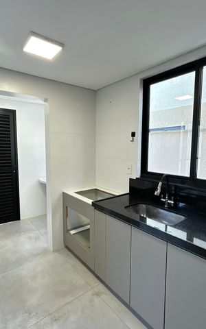 Casa de condomínio à venda com 139m², 3 quartos e 2 vagas