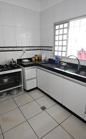 Casa à venda com 123m², 2 quartos e 2 vagas