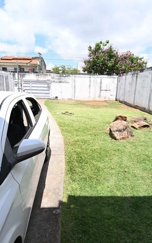 Casa à venda com 123m², 2 quartos e 2 vagas