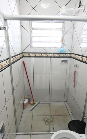 Casa à venda com 123m², 2 quartos e 2 vagas