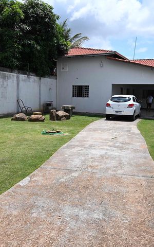Casa à venda com 123m², 2 quartos e 2 vagas