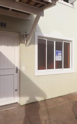 Casa de condomínio para alugar com 88m², 3 quartos e 2 vagasPlaca
