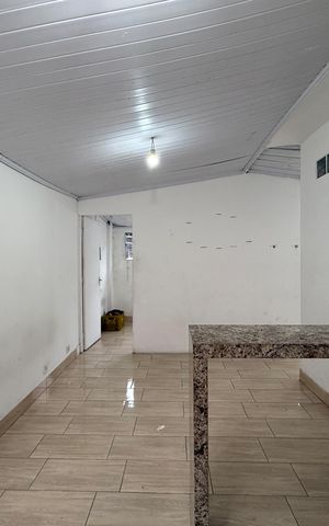 Casa para alugar com 42m², 2 quartos e sem vaga