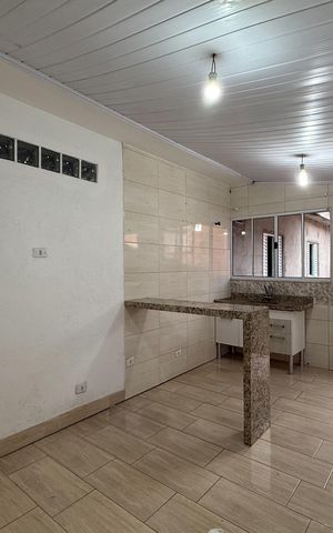 Casa para alugar com 42m², 2 quartos e sem vaga