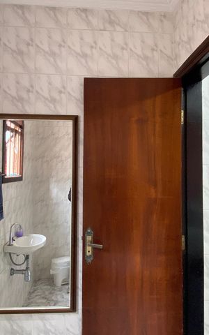 Casa para alugar com 292m², 3 quartos e 8 vagas Casa para alugar com 292m², 3 quartos e 8 vagasLavabo