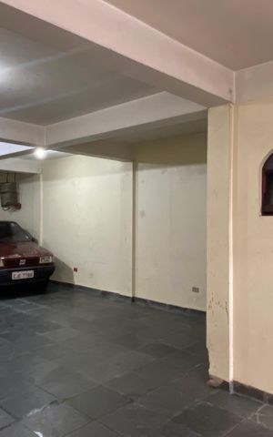 Casa para alugar com 292m², 3 quartos e 8 vagas Casa para alugar com 292m², 3 quartos e 8 vagasGaragem