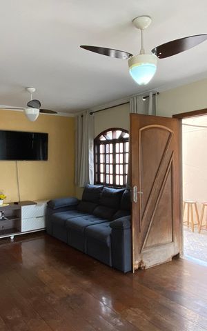 Casa para alugar com 292m², 3 quartos e 8 vagas Casa para alugar com 292m², 3 quartos e 8 vagasSala