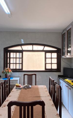 Casa para alugar com 292m², 3 quartos e 8 vagas Casa para alugar com 292m², 3 quartos e 8 vagasCozinha - Sala de Jantar