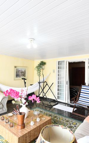 Casa à venda com 55m², 3 quartos e 2 vagasSala 3