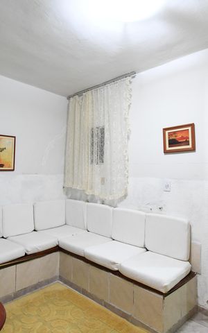 Casa à venda com 55m², 3 quartos e 2 vagasSala 2