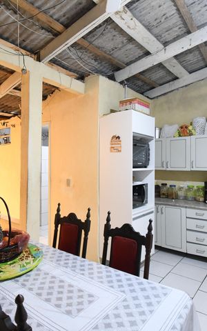 Casa à venda com 55m², 3 quartos e 2 vagasÁrea gourmet