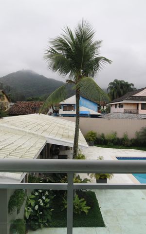 Casa à venda com 400m², 4 quartos e 4 vagasQuarto 2 - Varanda