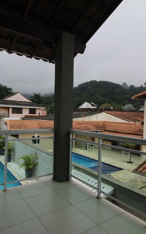 Casa à venda com 400m², 4 quartos e 4 vagasQuarto 3 - Varanda