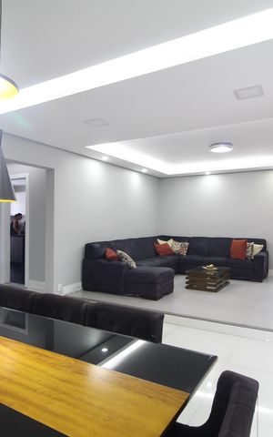 Casa à venda com 400m², 4 quartos e 4 vagasSala